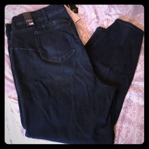 Bombshell skinny jeans